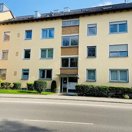 Kj Ferienwohnung Zentral - Swimming Pool - Balkon - Parkplatz Апартаменты