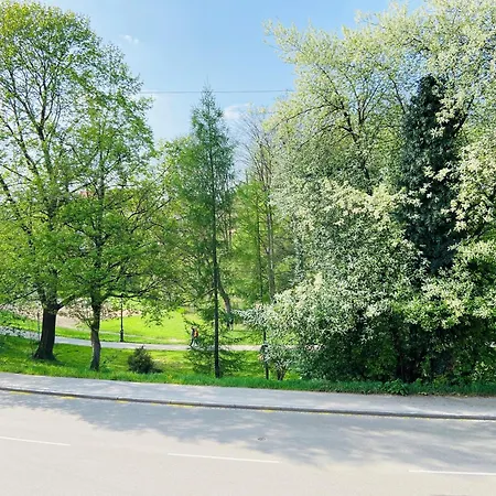 아파트 Kj Ferienwohnung Zentral - Swimming Pool - Balkon - Parkplatz