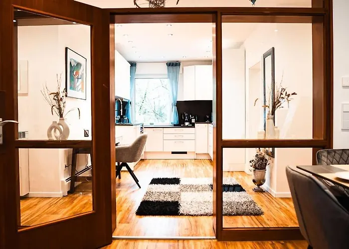 Апартаменты Kj Ferienwohnung Zentral - Swimming Pool - Balkon - Parkplatz