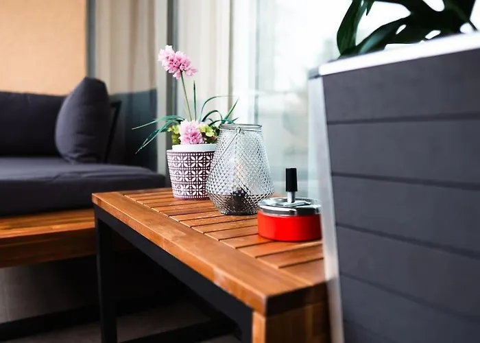 Kj Ferienwohnung Zentral - Swimming Pool - Balkon - Parkplatz * Аугсбург